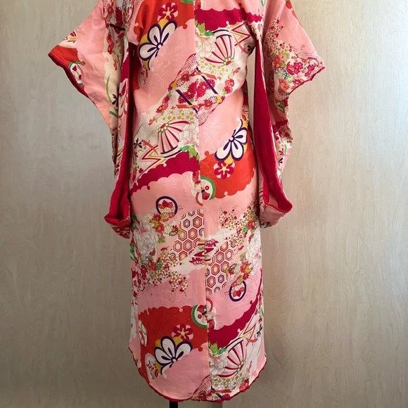 Antique Silk Kimono - Picture 3 of 10